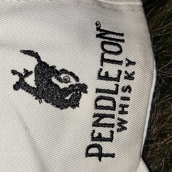 Made in USA. Pendleton Whisky. Military Appreciation Edition. Adjustable strap - Picture 4 of 11